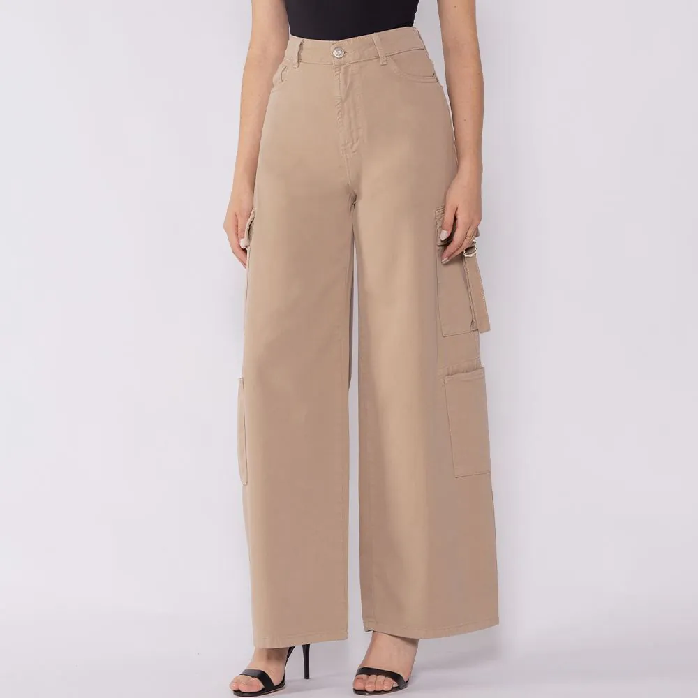 Calça Feminina Cargo Wide em Sarja Boby Blues Caqui
