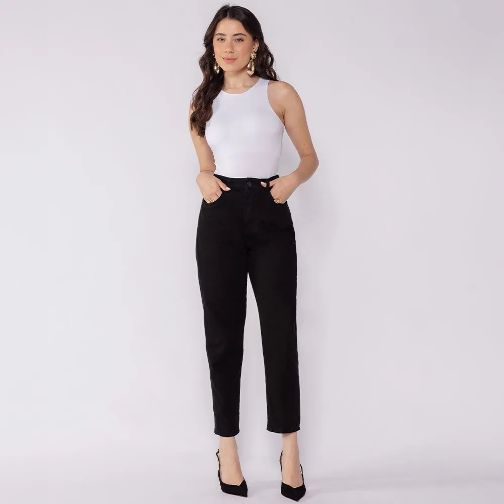 Calça Feminina Mom em Sarja Boby Blues Preto