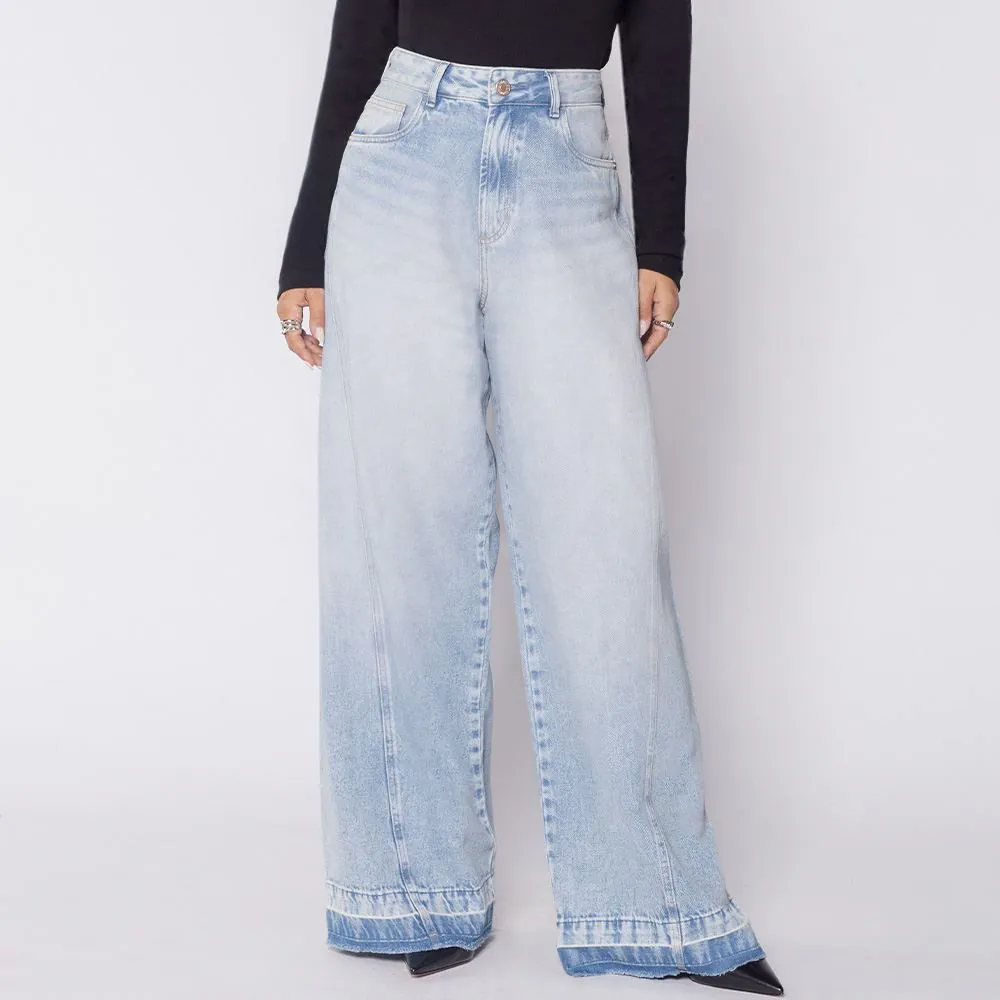 Calça Jeans Feminina Barra Desfeita Boby Blues Azul Claro