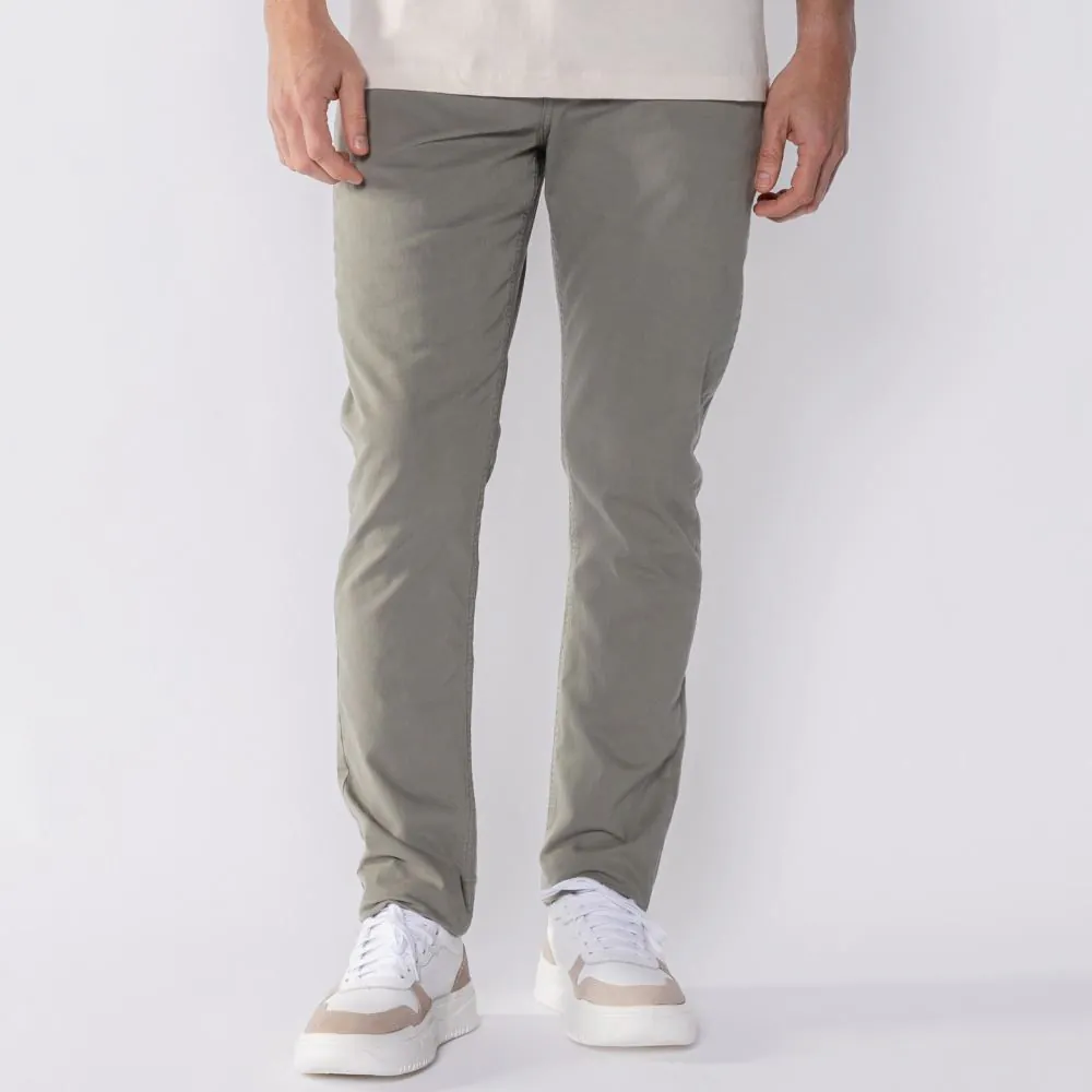 Calça Skinny Masculina de Sarja Marc Alain Verde Militar