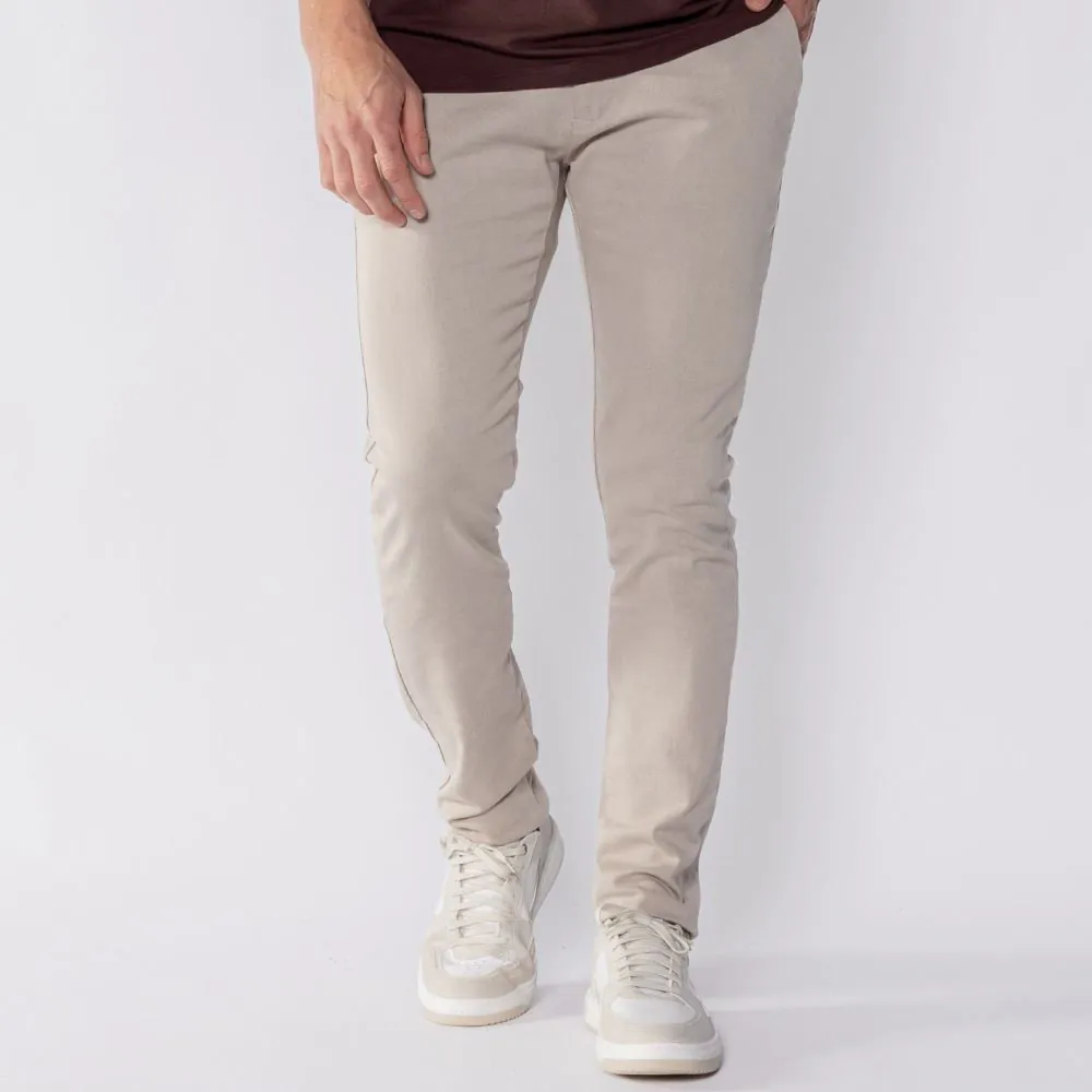 Calça Skinny Masculina de Sarja Thing Chino