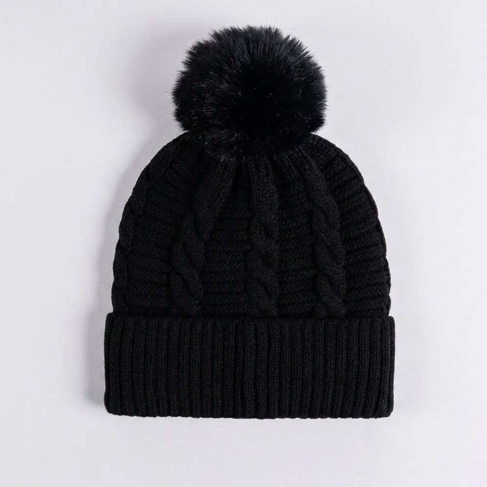 Gorro Feminino em Tricot Boby Blues Preto